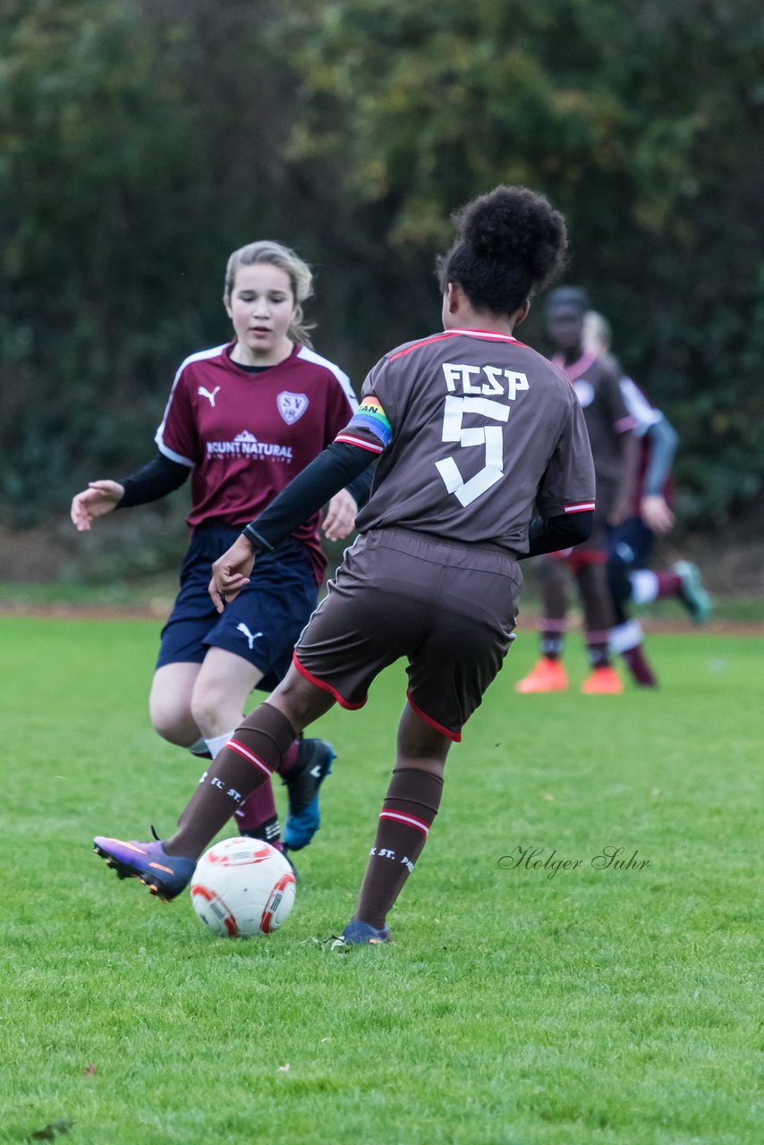 Bild 52 - C-Juniorinnen Halstenbek-Rellingen - St.Pauli : Ergebnis: 0:5